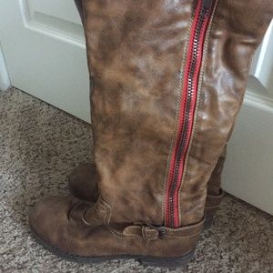 Brown tall zipper boots with red stripe size 7